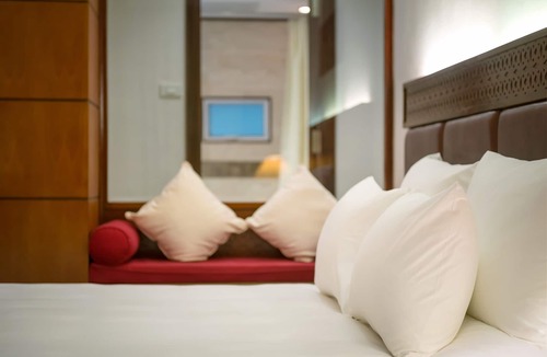 French Quarter Hotel | Hanoi E Central Hotel