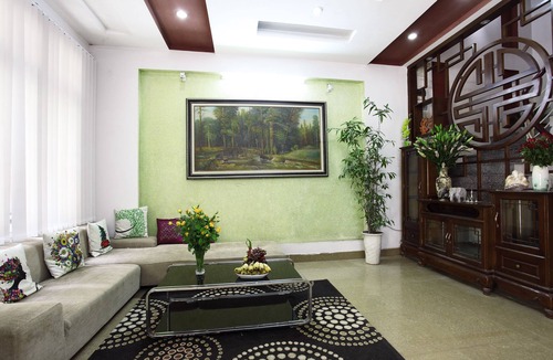 Tay Ho House | Hanoi Friendly House - Superior Room - Kingsize Bed!