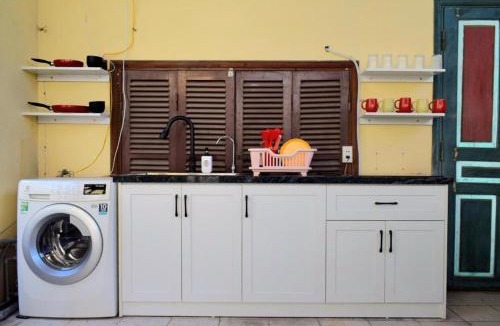 Hoan Kiem Hostel | Hanoi Station Budget Backpackers - LushStay