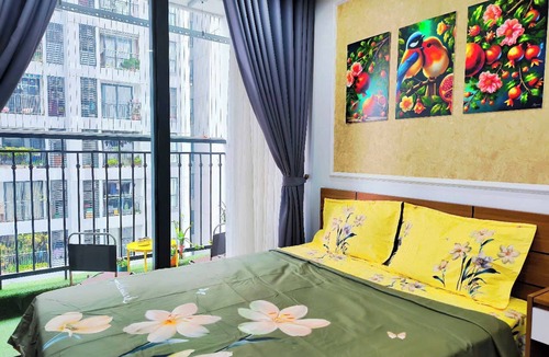 Tu Liem Apartment | Hanoi Vinhomes Green Bay studio apartment/Pool/Free Wifi Netflix/In-room spa
