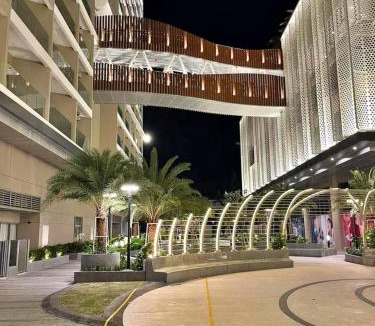 Thang Tam Apartment | HANZ Business Suite The Song Grand Residence