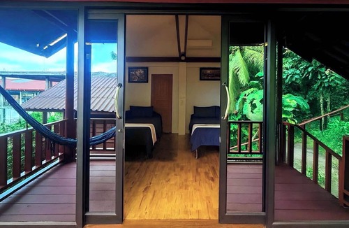 Koh Rong Hotel | Happy Elephant Bungalows