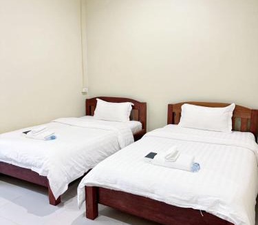 Vang Vieng House | Happy Hotel