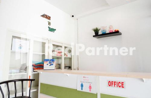 West Semarang House | Happy Inn Puspo Mitra RedDoorz