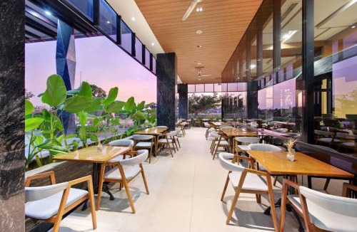 Kupang Hotel | Harper Kupang by ASTON