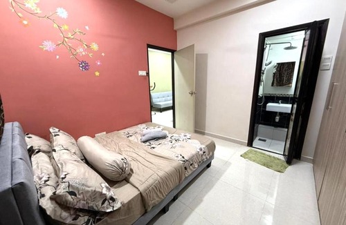 Sungai Buloh Apartment | Harryna Homestay Damansara Damai