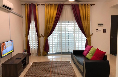 Bota House | Hasnifana Homestay Seri Iskandar