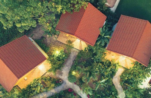 Hoa Lu Hotel | Havenora Retreat