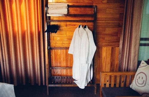 Hoa Lu Hotel | Havenora Retreat