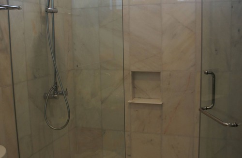 Malacca City Hotel | Heeren Palm Suites