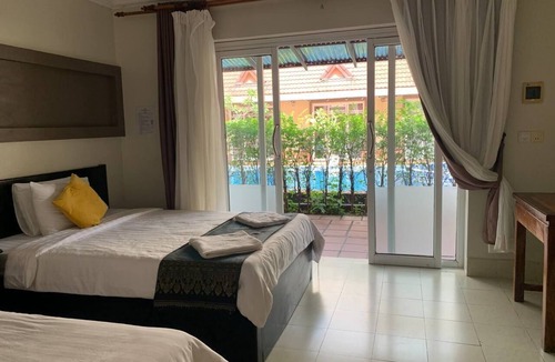 Kampot Hotel | Hello Kampot Resort