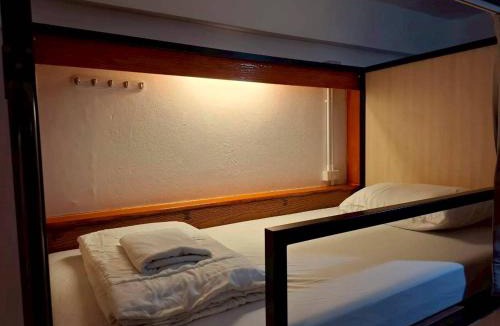 Don Muang Hostel | Her - Female Friendly hostel - Donmueang airport
