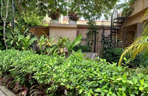 New Delhi House | Heritage Home in Connaught Place, near Barakhamba Road. Pet friendly