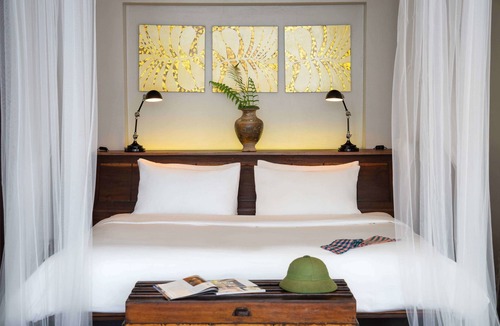 Sangkat Sla Kram Hotel | Heritage Suites Hotel
