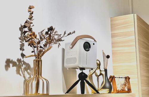 Kluang House | HeyMuji Projector-Movies-Darts-Near Lotus