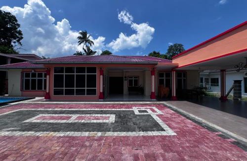 Taman Abu Zarim Villa | Heza Villa - Karaoke, Pool & BBQ