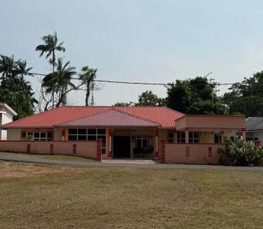 Taman Abu Zarim Villa | Heza Villa - Karaoke, Pool & BBQ