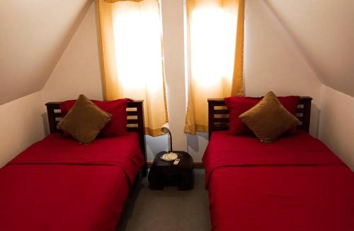 Ko Chang House | Hibiscus Cottage