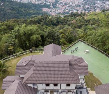 Bukit Bendera House | Hickory Penang Hill