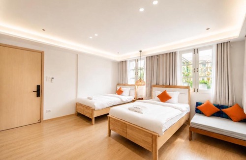 Chiang Mai Bed & Breakfast | Hidden Garden Villa and Cafe