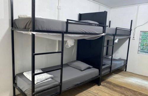 Koh Rong Hostel | Hideaway Hostel Koh Rong Bar & Restaurant