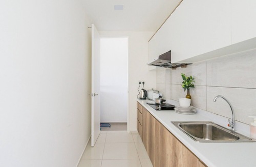 Bukit Bintang House | High-Floor Modern Apartment with Incredible Views
