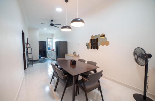 Kuantan House | HILMERA Guesthouse
