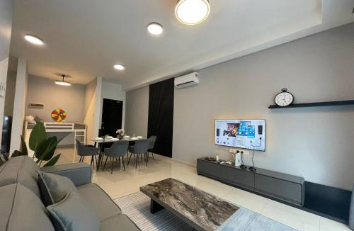 Taman Megah Ria Apartment | HM Dream D'Carlton GAME Mahjong up to 6paxs