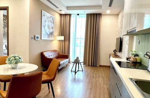 Tu Liem Apartment | HMH - Vinhomes GreenBay Apartment