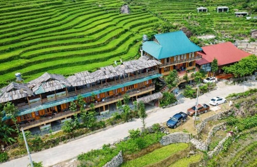 Sa Pa House | Hmong Wooden Home