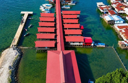 Semporna House | Ho Front Jetty Homestay Semporna