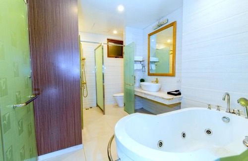 Hoa Binh Hotel | Hoa Dao Hotel