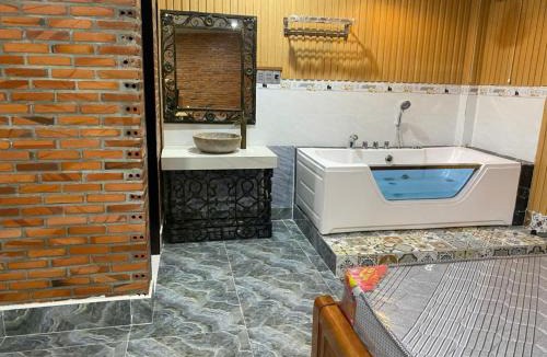 Tay Ninh House | Hoa Viên Homestay Rừng Lan