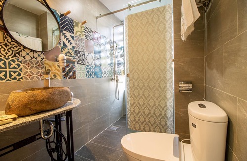 Hoi An City Centre Bed & Breakfast | HOI AN HEART LODGE - STUDIO ROOM + BALCONY + SWIMMING POOL
