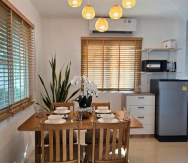 Phla House | Holiday Home Close to Beach and UTapao Airport