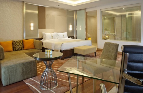 Sakinaka Hotel | Holiday Inn Mumbai International Airport by IHG