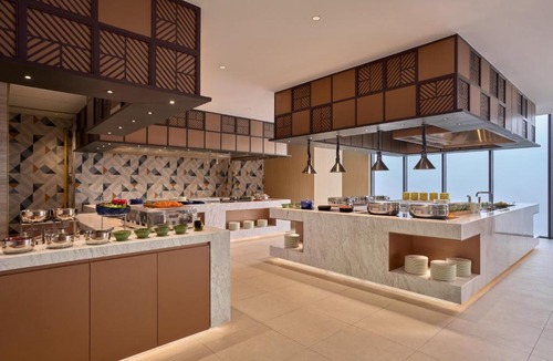 Vientiane Hotel | Holiday Inn & Suites Vientiane by IHG