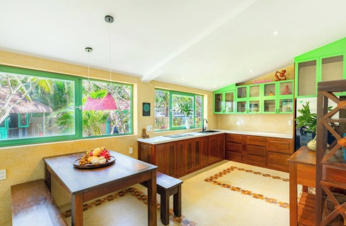 Cam An House | Holiday Villa 6BR Beachfront, Pool, Sauna| An Bang