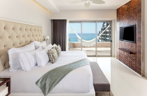 San Jose del Cabo Resort | Holiday Weeks @ Elite 5-Diamond Cabo Resort · 2BR Ocean ·GUARANTEED· Butler · AI