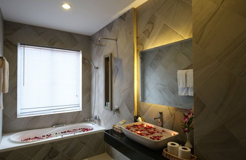 Taphul Village Area Hotel | Holy Angkor Hotel