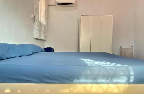 Tanjung Aru House | Home Sweet Home with shared bathroom