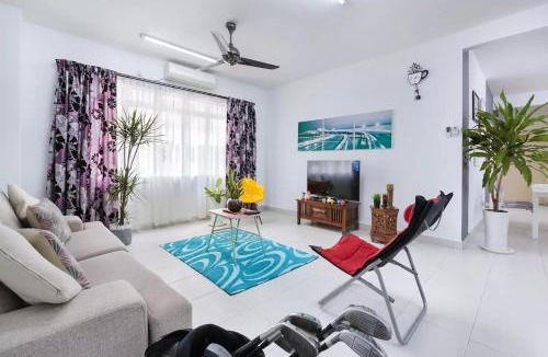 Taman Desa Tebrau Apartment | Homestay@AEON Desa Tebrau