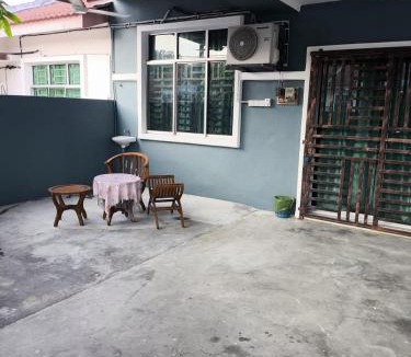 Kampung Songsang House | Homestay Annur Impian Temerloh With Android TV and WIFI