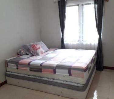 Jalaksana House | Homestay Ayuning Kuningan