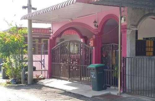Semeling House | homestay bajet semeling