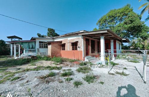 Dungun House | Homestay Bandar Dungun Family Stay