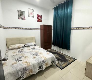Pokok Sena District House | Homestay Bandar Sejahtera
