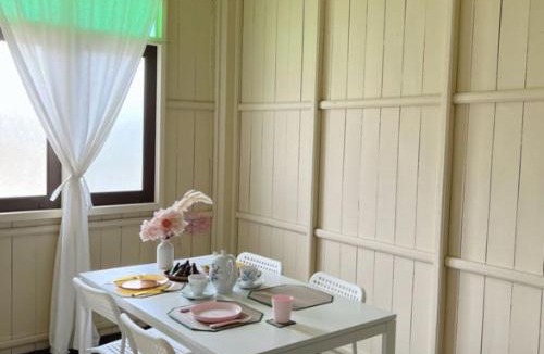 Batu Buruk House | Homestay Bee