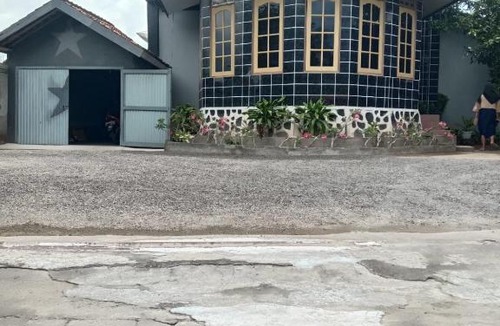 Gerung House | Homestay Bintang