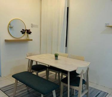 Durian Sebatang House | Homestay D'Aina
